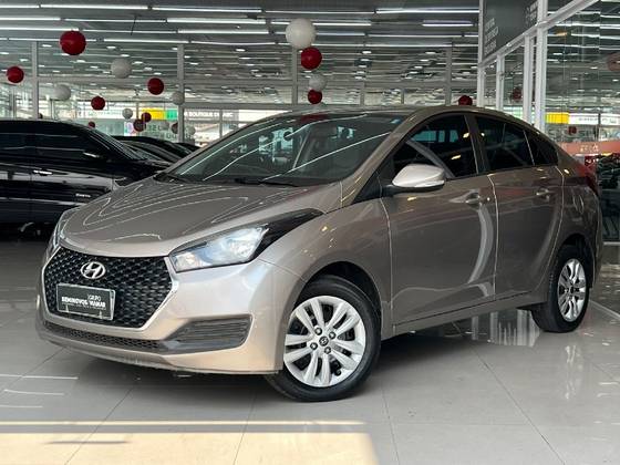 HYUNDAI HB20S 1.6 COMFORT PLUS 16V FLEX 4P MANUAL
